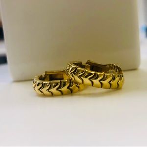 Bulgari Spiga 18k Yellow Gold Half Hoop Earrings